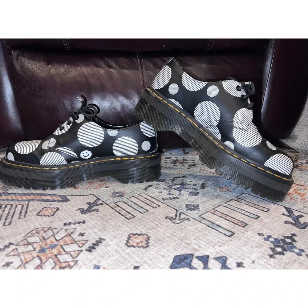 Dr. Martens Unisex 1461 Black + White Polka Dot Smooth Leather‎ Platforms L10/M9